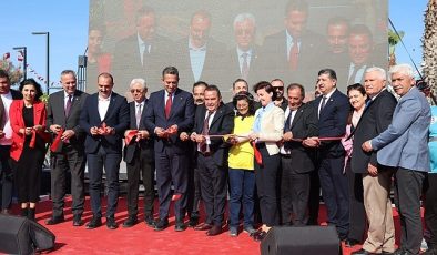 Konyaaltı Liman Halk Plajı açıldı