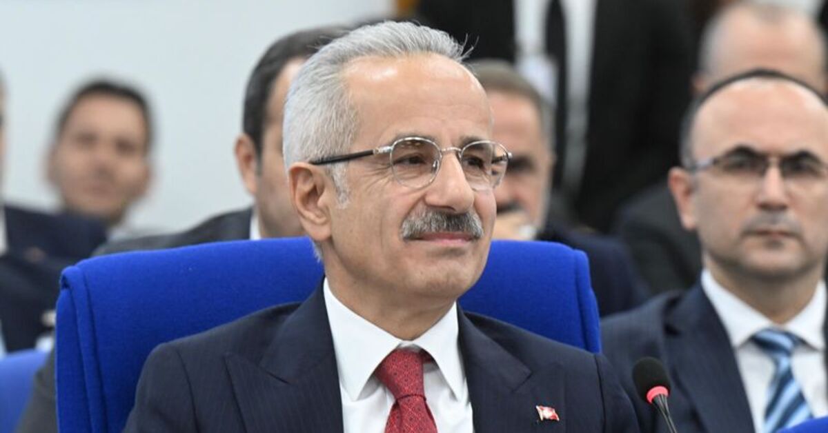 Ulaştırma ve Altyapı Bakanı Uraloğlu’ndan metro projelerine ilişkin açıklama