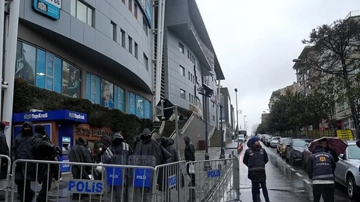 38 şüpheli gözaltına alındı! 8 şüpheli firar etti