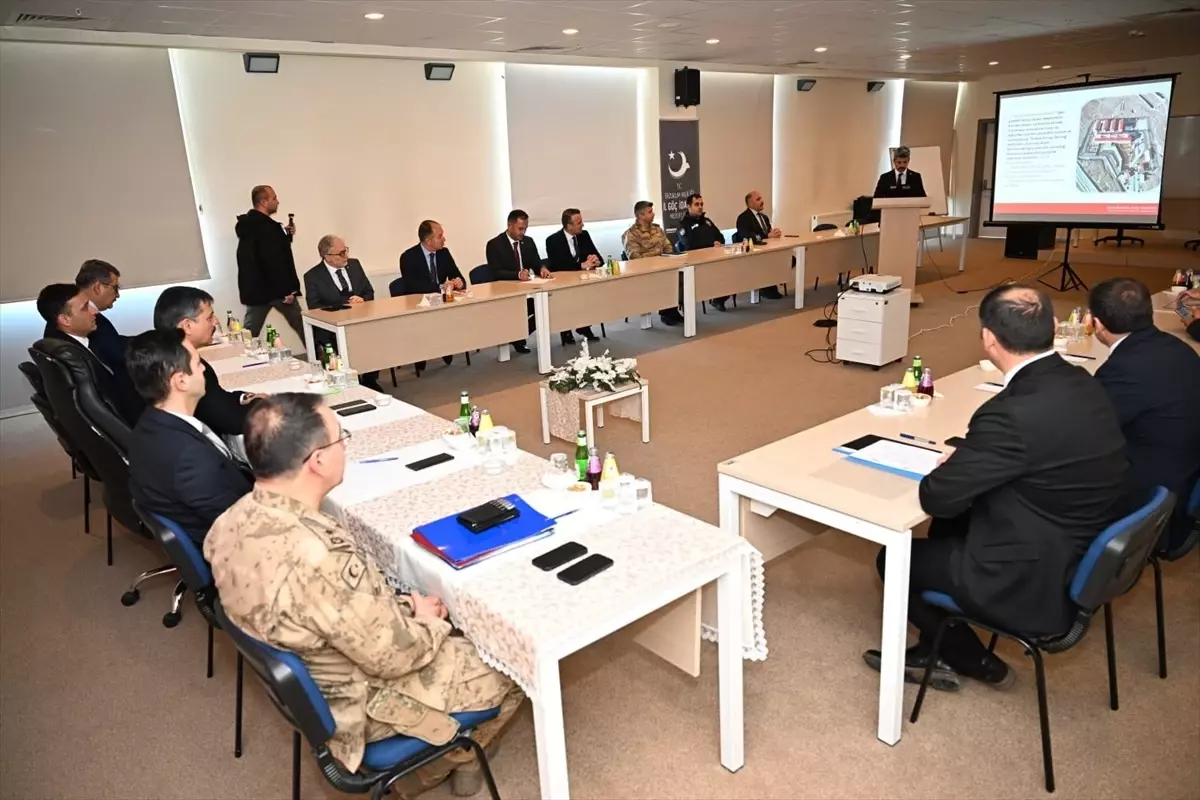 Erzurum’da Düzensiz Göçmen Operasyonları