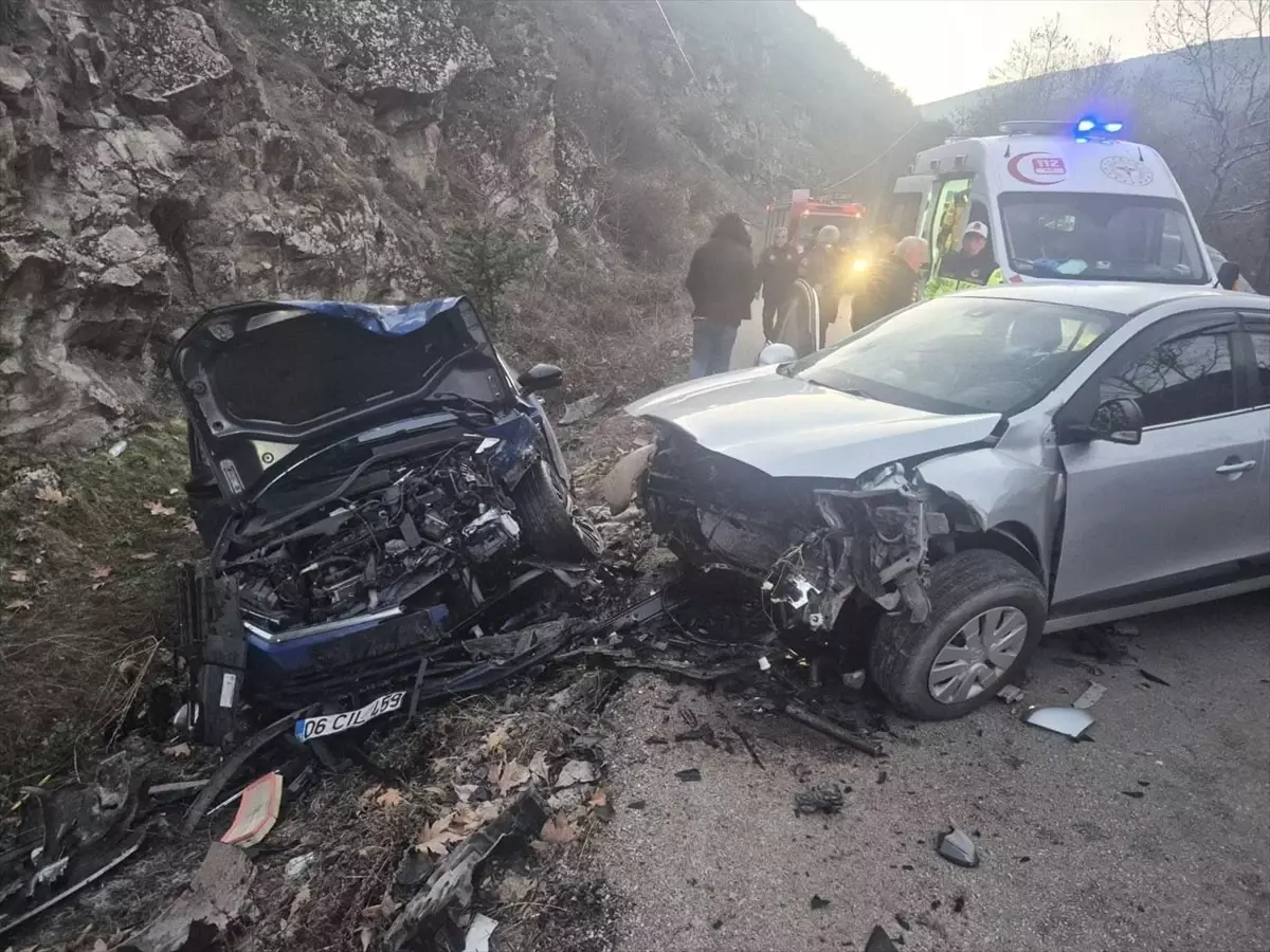 Tokat’ta Trafik Kazası: 7 Yaralı