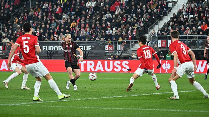 Hollanda basınında gündem Galatasaray! ‘AZ dev bir adım attı’