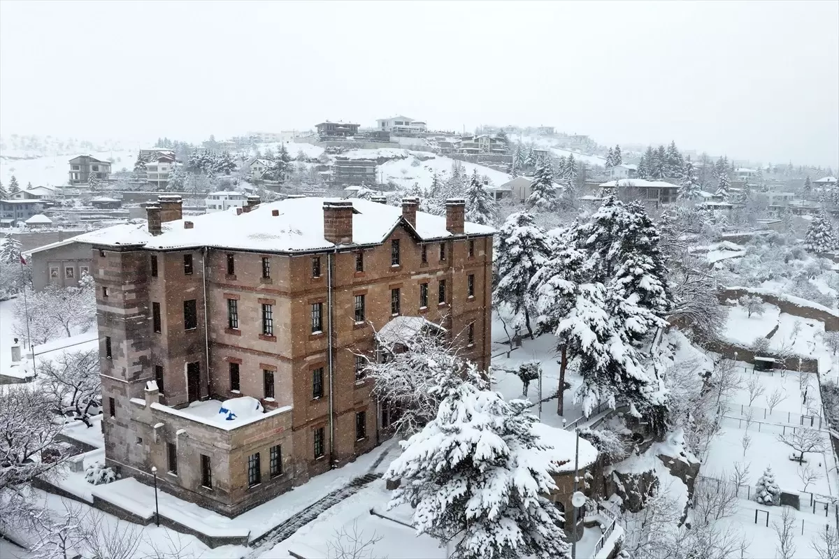 Kayseri’de Yoğun Kar Yağışı