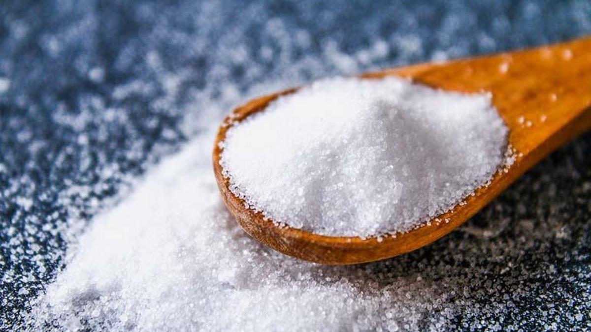 Ramazanda vücudun mineral dengesi için doğal tuz kullanın önerisi