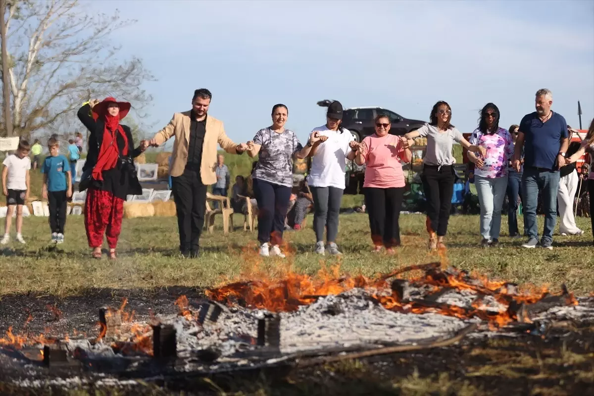 Pehlivanköy’de Hıdırellez Ateşi Yakıldı